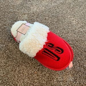 Victoria Secret Red Slippers BNWT